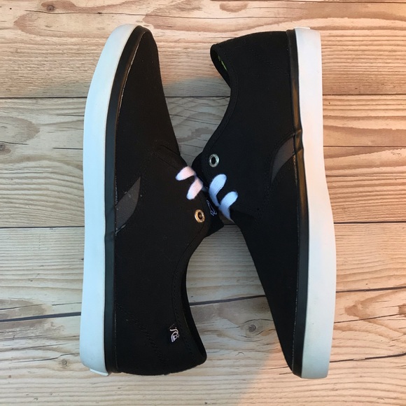 Quicksilver Black Sneakers - Picture 13 of 15